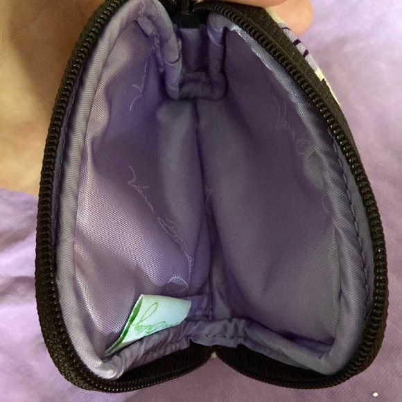 Vera Bradley Coin Purse - Picture 4 of 4